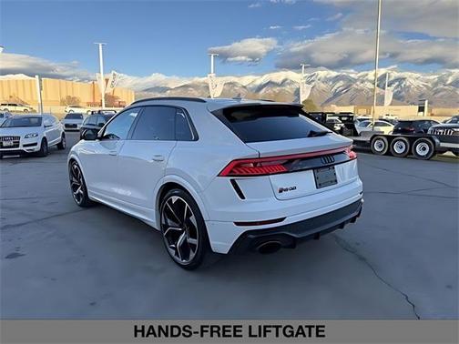 2023 Audi RS Q8 4.0T quattro