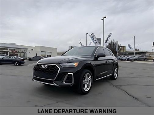 2025 Audi Q5 55 S line quattro Premium