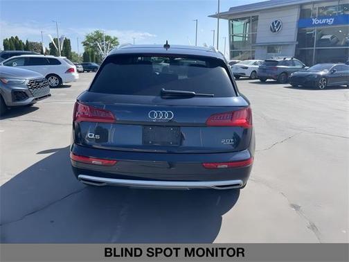 2018 Audi Q5 2.0T Premium Plus