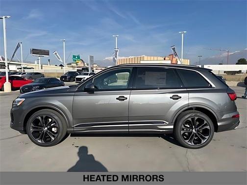 2026 Audi Q7 55 Premium Plus