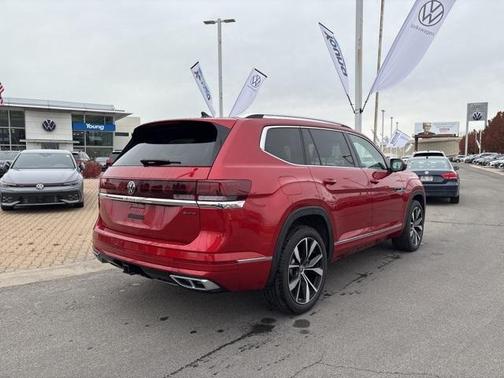 2025 Volkswagen Atlas Cross Sport 2.0T SEL R-Line Black
