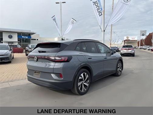 2023 Volkswagen ID.4 Pro