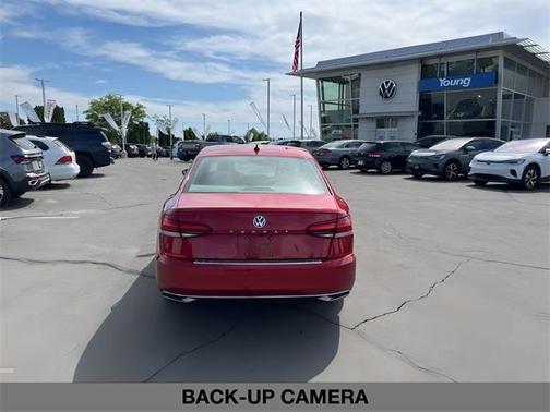 2021 Volkswagen Passat 2.0T SE