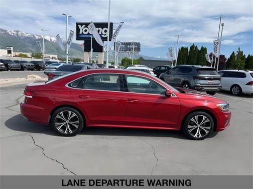 2021 Volkswagen Passat 2.0T SE