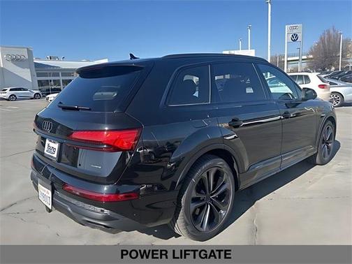 2026 Audi Q7 55 Premium Plus