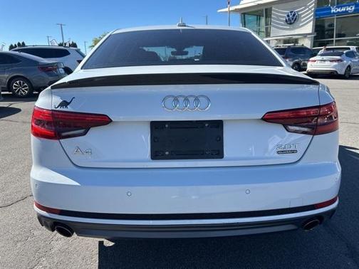 2017 Audi A4 2.0T Prestige