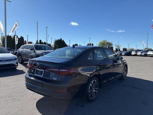 2025 Volkswagen Jetta 1.5T Sport