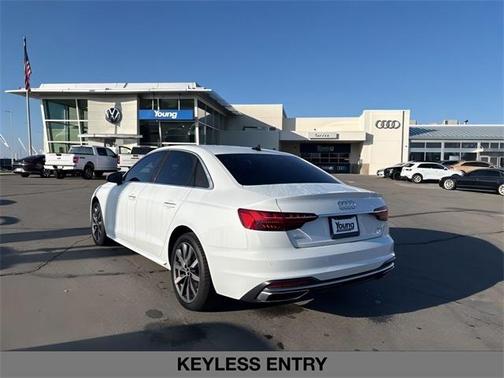 2022 Audi A4 40 Premium
