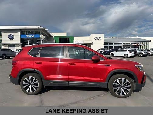 2023 Volkswagen Taos 1.5T SE