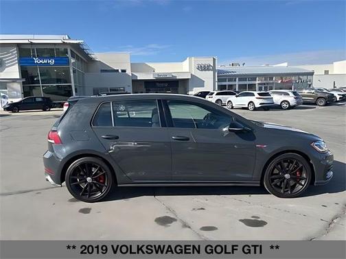 2019 Volkswagen Golf GTI 2.0T Rabbit Edition