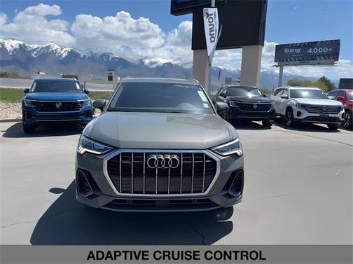 2025 Audi Q3 45 S line Premium