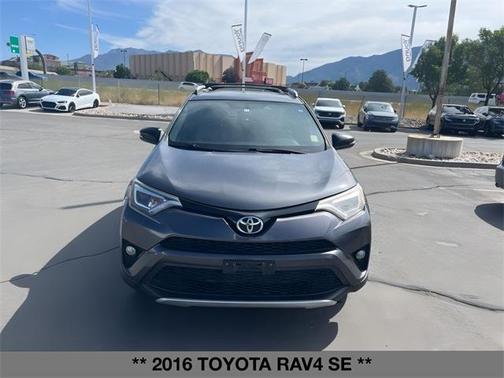 2016 Toyota RAV4 SE