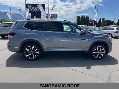2025 Volkswagen Atlas 2.0T SEL Premium R-Line