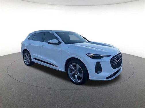 2025 Audi Q5 2.0T quattro Premium