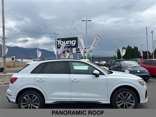 2025 Audi Q3 45 S line Premium