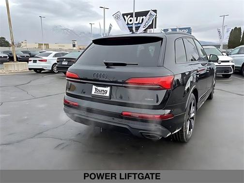 2026 Audi Q7 55 Premium Plus