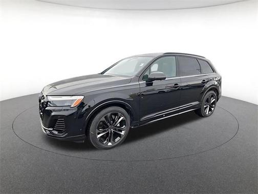 2026 Audi Q7 55 Premium Plus