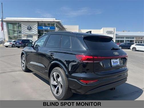 2025 Audi Q6 e-tron Premium