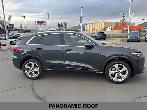 2025 Audi Q5 2.0T quattro Premium