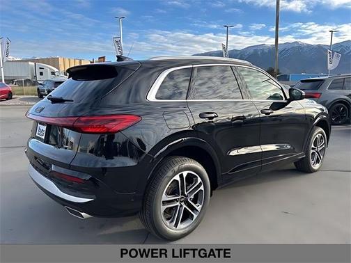 2025 Audi Q5 2.0T quattro Premium