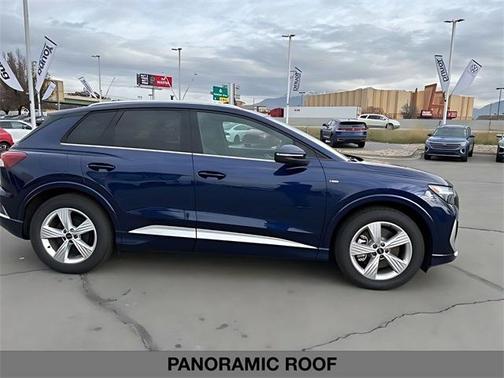 2026 Audi Q4 e-tron 55 quattro Premium