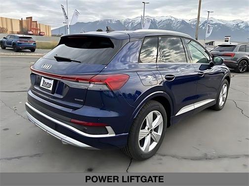 2026 Audi Q4 e-tron 55 quattro Premium