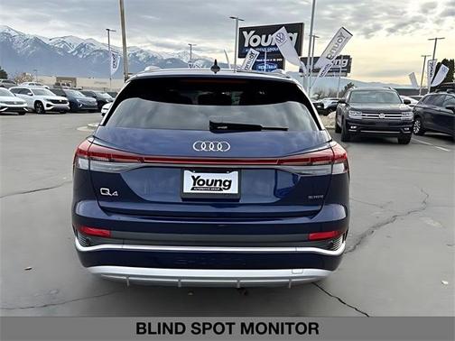 2026 Audi Q4 e-tron 55 quattro Premium