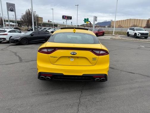 2018 Kia Stinger GT2