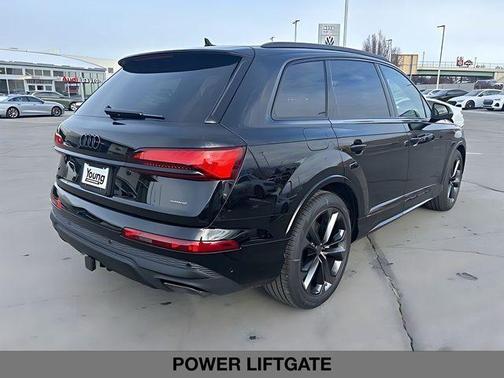 Black 2026 Audi Q7 55 Premium Plus