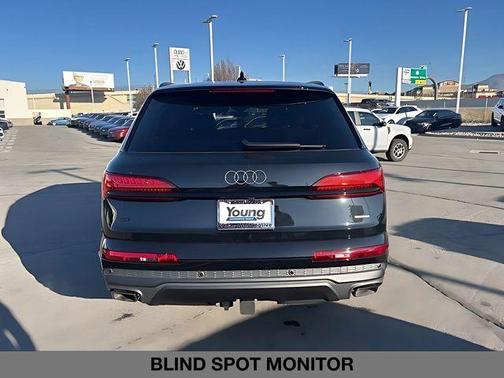 Black 2026 Audi Q7 55 Premium Plus