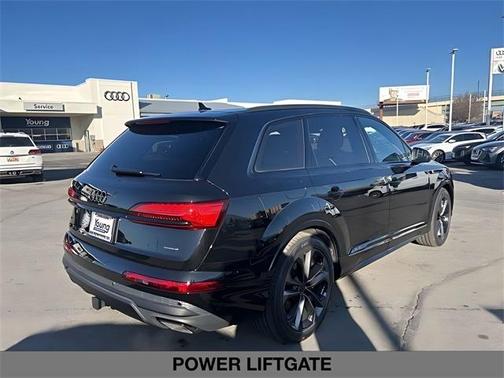 2026 Audi Q7 55 Premium Plus