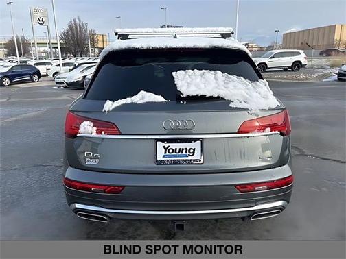 2023 Audi Q5 45 S line quattro Premium