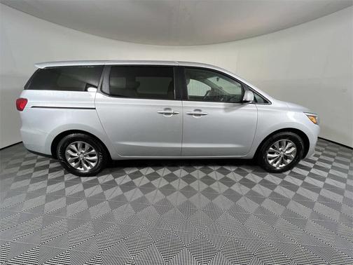 2019 Kia Sedona LX