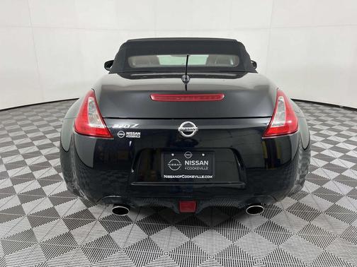 2015 Nissan 370Z Touring