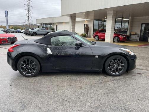 2015 Nissan 370Z Touring