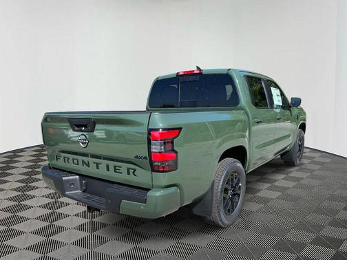 2026 Nissan Frontier SV