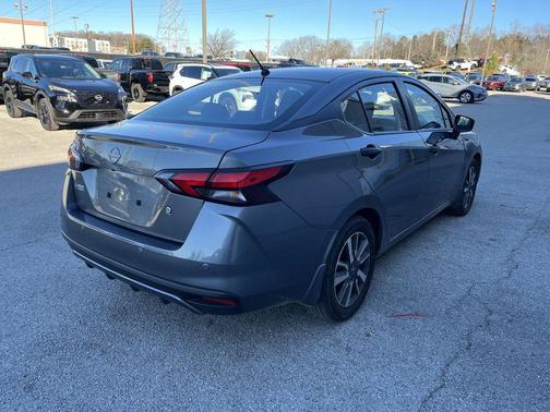 2024 Nissan Versa 1.6 S