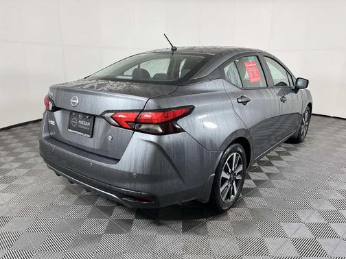 2024 Nissan Versa 1.6 S