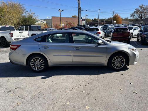 2016 Toyota Avalon Limited
