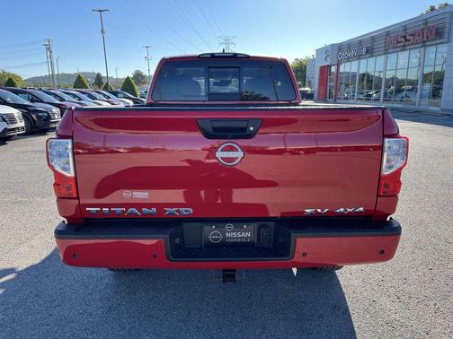 2024 Nissan Titan XD SV