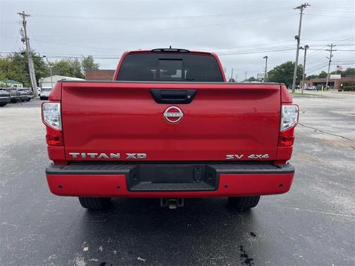 2024 Nissan Titan XD SV