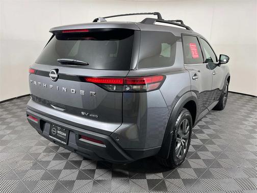 2024 Nissan Pathfinder SV 4WD