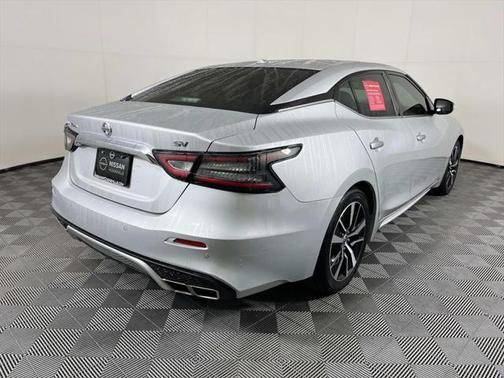 2022 Nissan Maxima SV Xtronic CVT