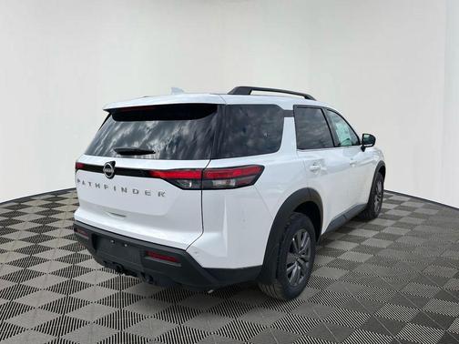 2025 Nissan Pathfinder SV FWD