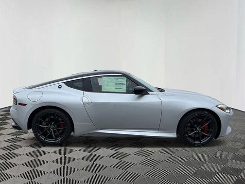 2025 Nissan Z Performance Manual Transmission