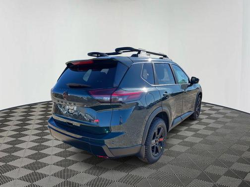 Obsidian 2026 Nissan Rogue Rock Creek