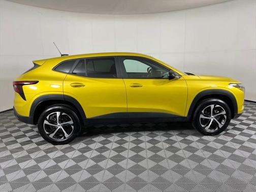 2025 Chevrolet Trax FWD 1RS