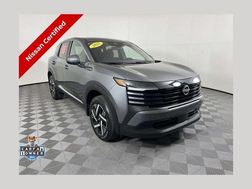 Gun Metallic 2025 Nissan Kicks SV