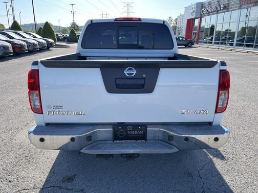 Glacier White 2016 Nissan Frontier SV