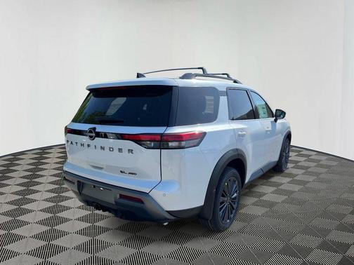 White Pearl 2026 Nissan Pathfinder SL